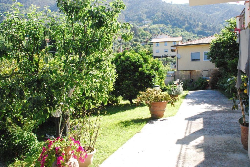 Garden's House Villa Pietrasanta Buitenkant foto